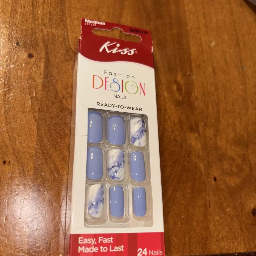 Kiss Shiny Blue Swirl Artificial  Glue On Nail Medium